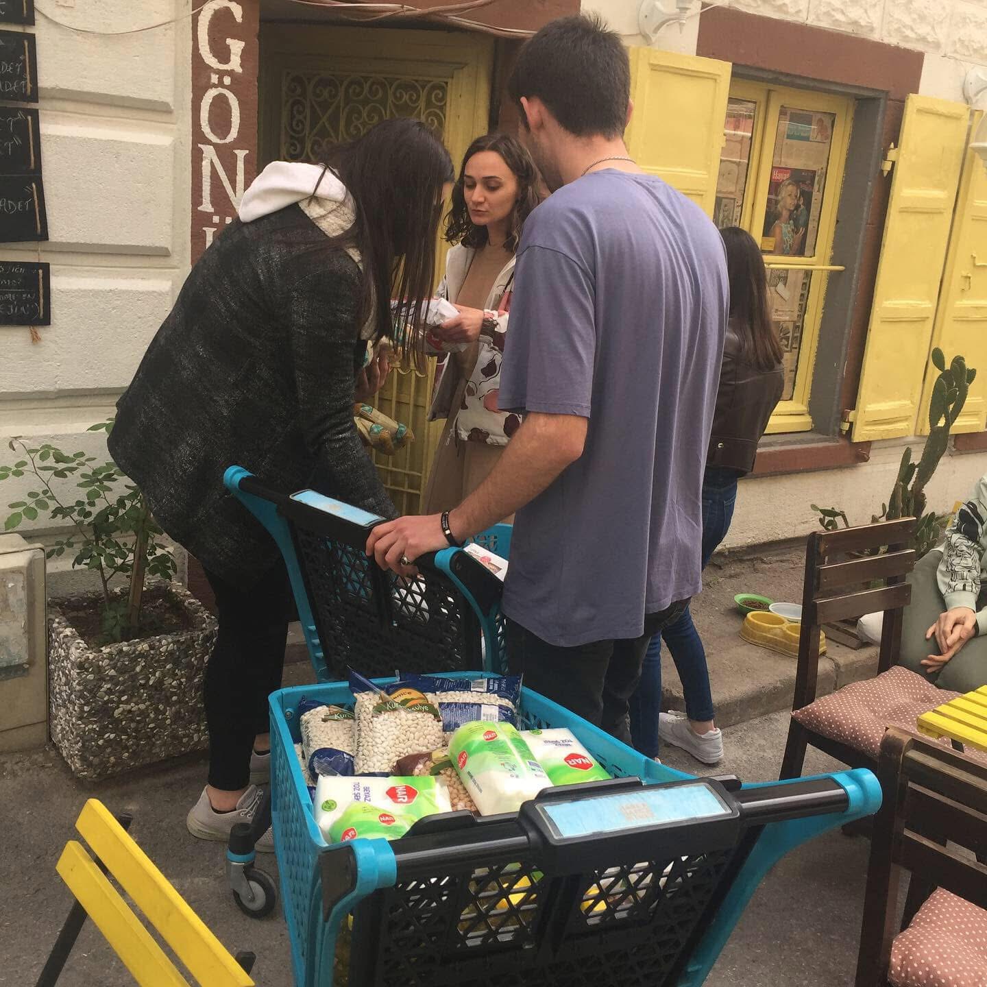 İzmir Gönüllüleri Atölyeleri